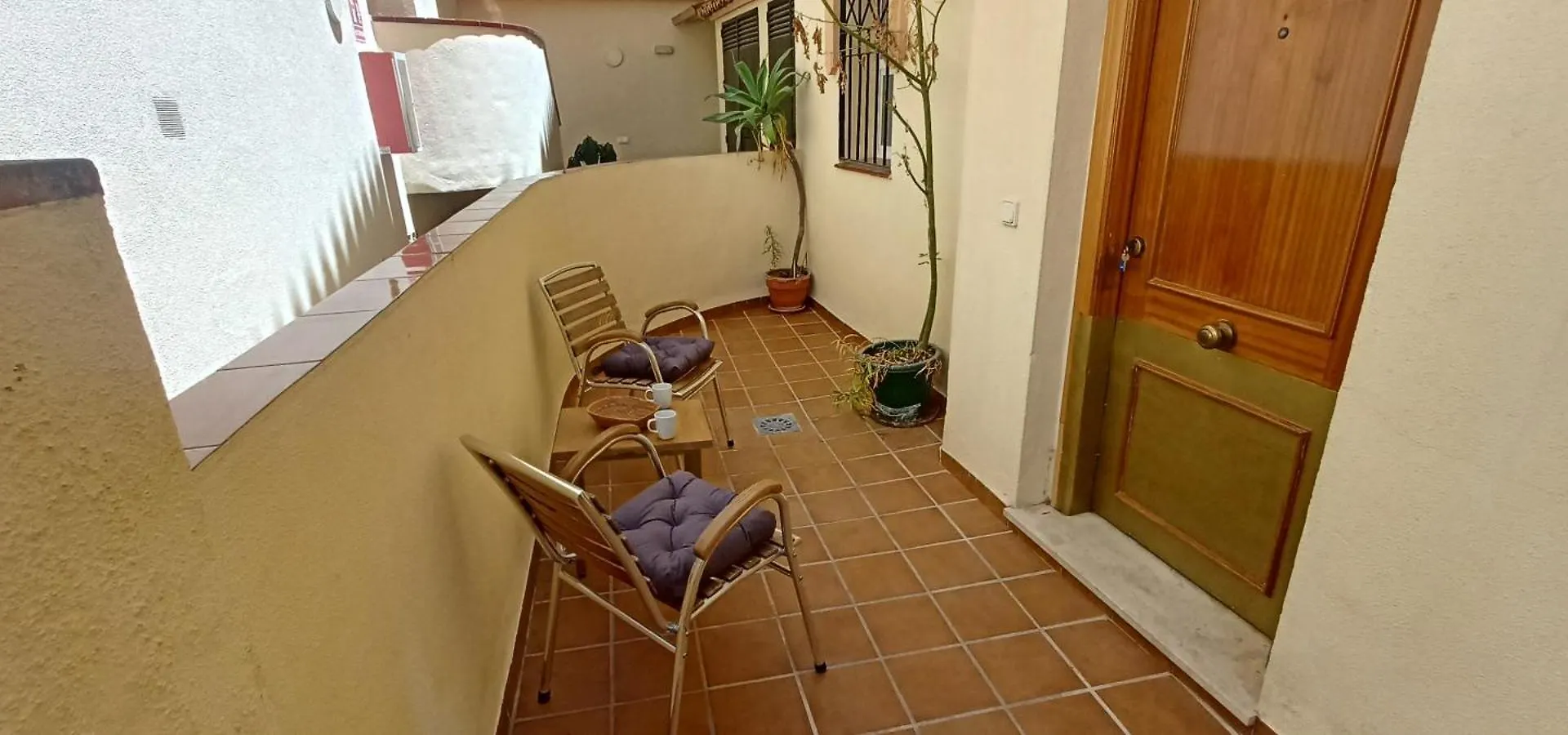 San Juan Cozy Home ベナルマデナ